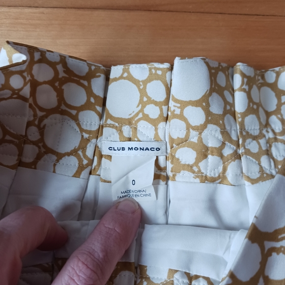 Club Monaco Silk Skirt - Picture 3 of 4